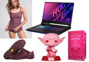 Smart Micro Shirt di Triumph / scarpe Vibram Furoshiki Knit / Burgundy Notebook by Rog / StarWars Valentines Yoda di Funko / tisane Pukka Love